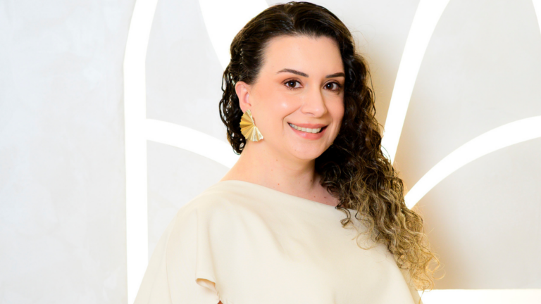 Nutricionista durante consulta de acompanhamento nutricional na Casa Vie Medicina, no Tatuapé